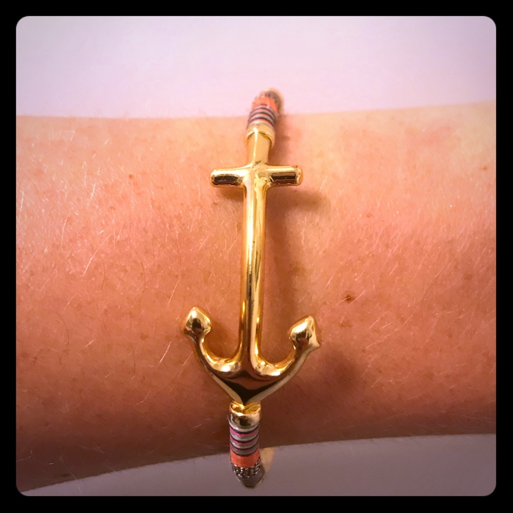 Stella & Dot Voyager bracelet. like new!